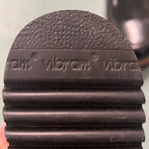 Mens Leather Shoes - Picture 4 of 5